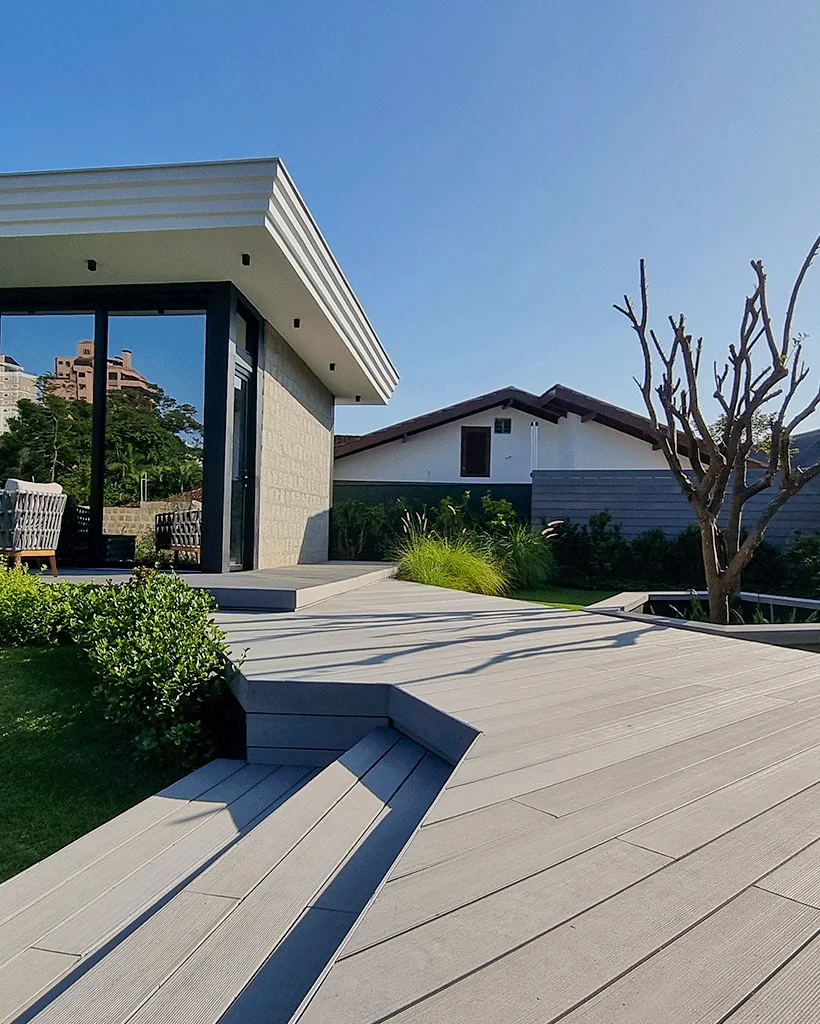 piscinas e deck pau e agua_2 piscinas e deck pau e agua_2