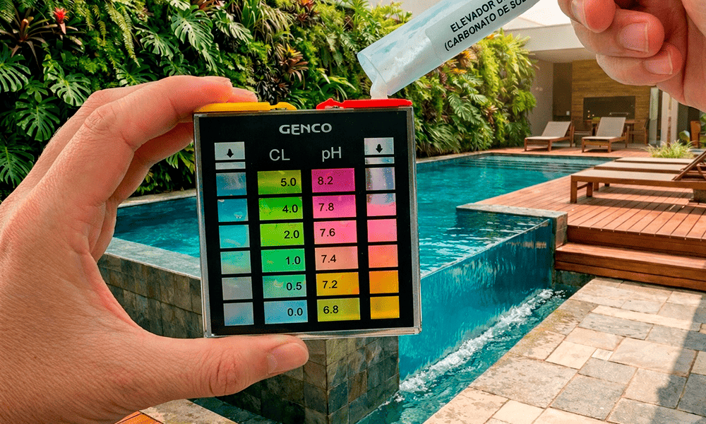 medidor de Ph na área de uma piscina