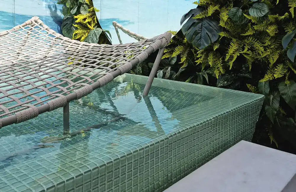 Piscina Borda infinita Elevada