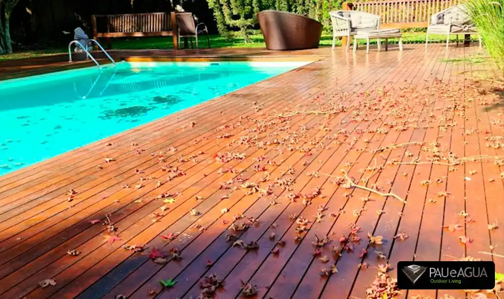 como limpar entrono da piscina