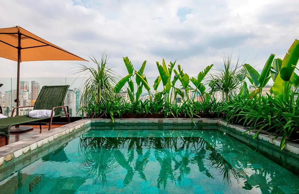 Decoração de Varanda Pequena: Ideias Incríveis para Decorar 48 Spa de hidro na varanda de apartamento