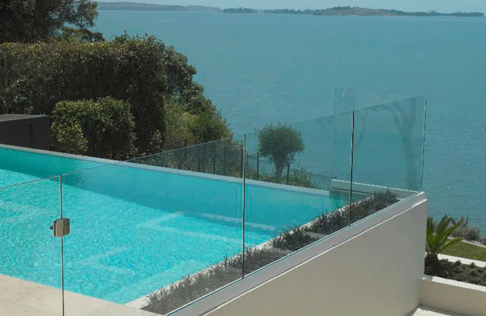 cerca de vidro piscina