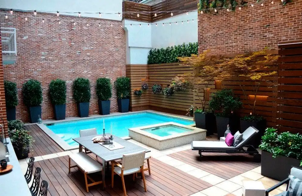 Piscina com Hidro Integrada em espaço de lazer pequeno