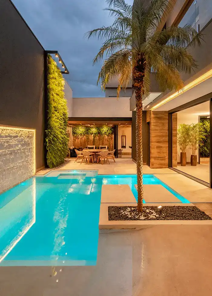 Decoração completa da área de lazer com piscina