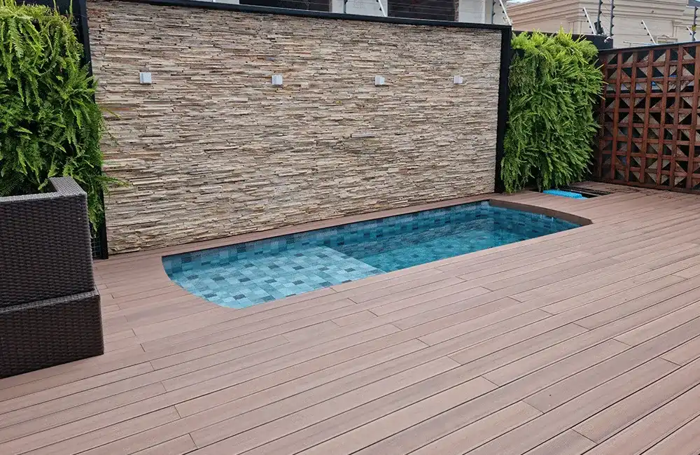 area de lazer com piscina de vinil