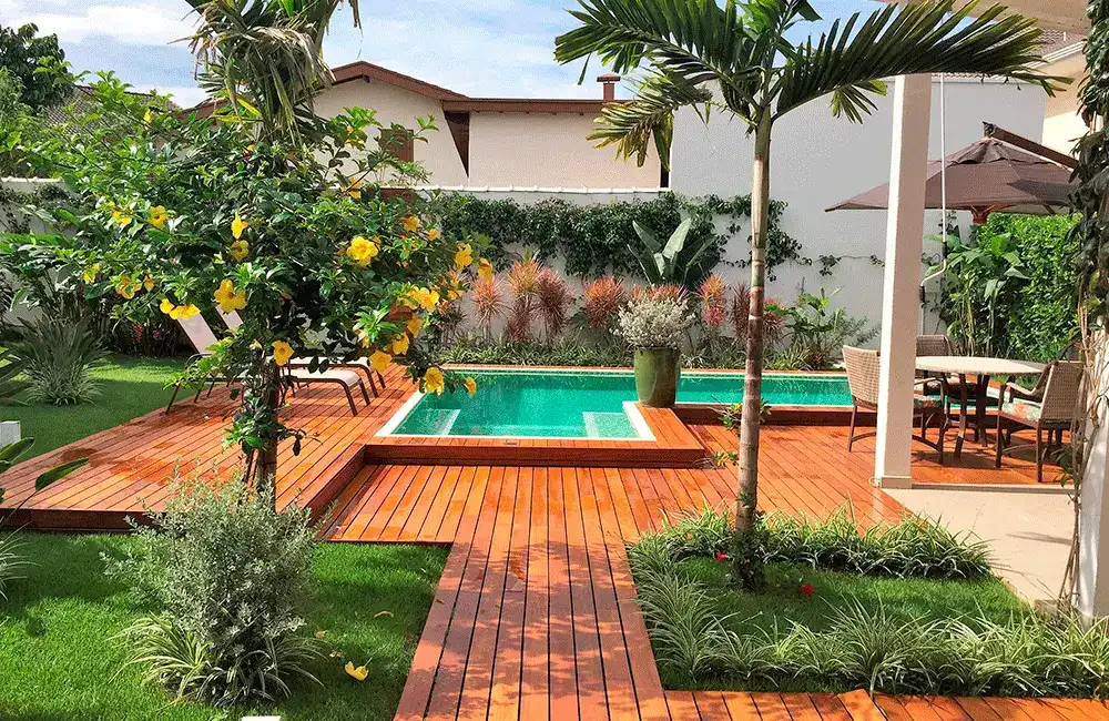 Jardim vertical com decks