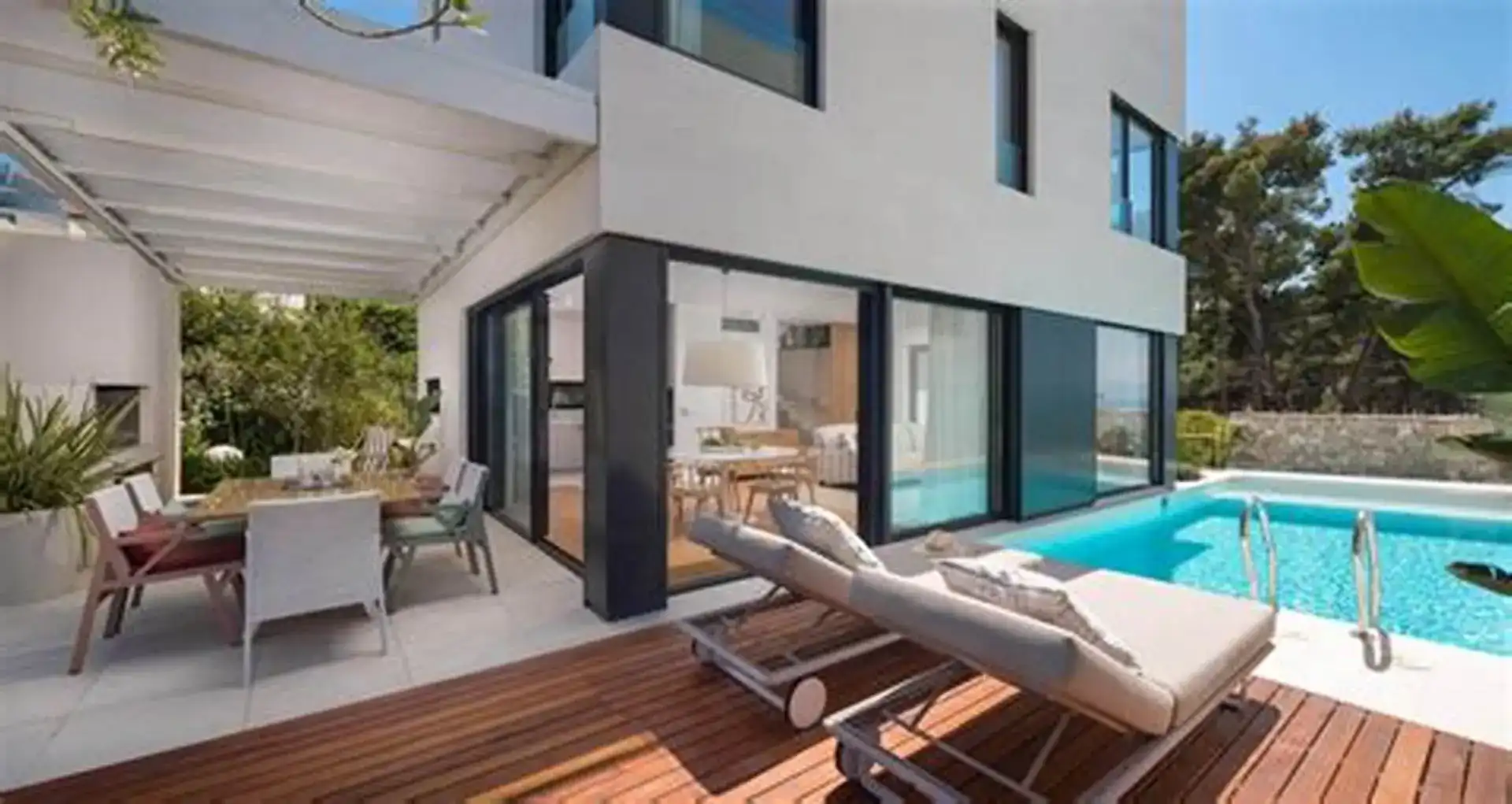 area externa com pergolado