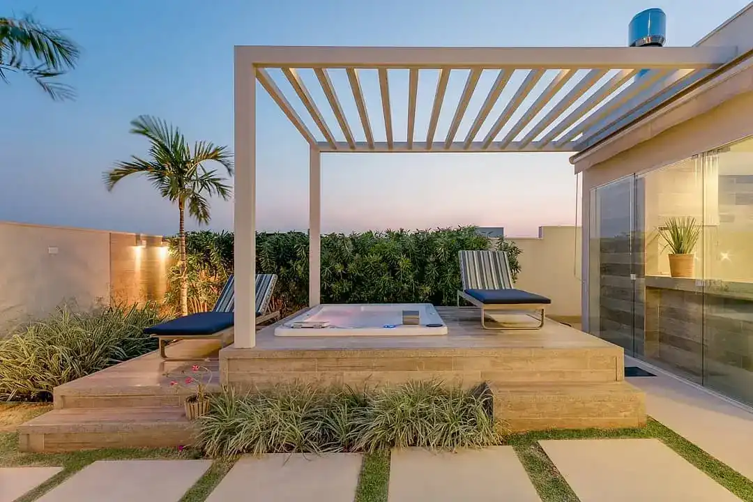 pergolado com spa 