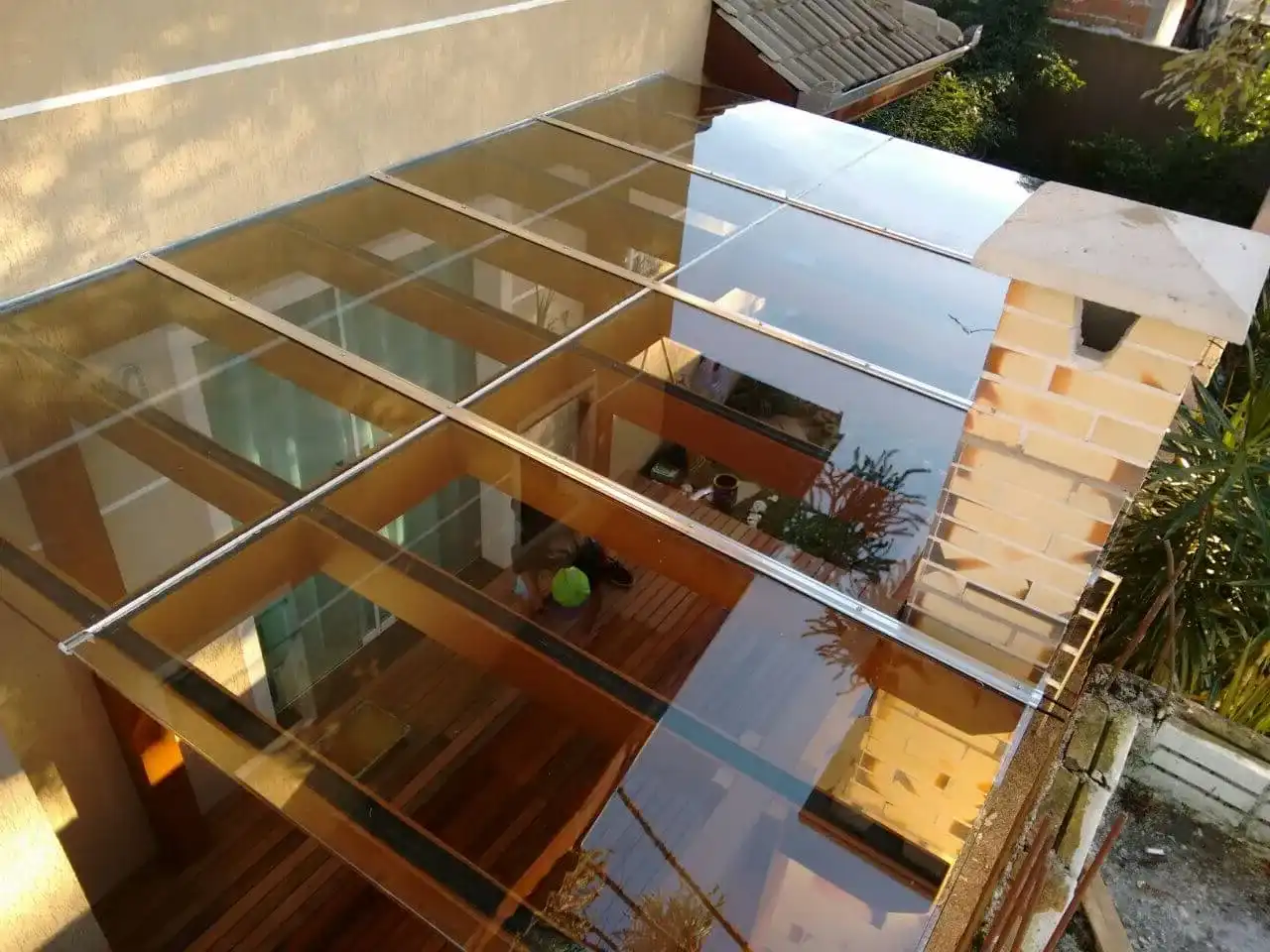 Película protetora para vidro de pergolado