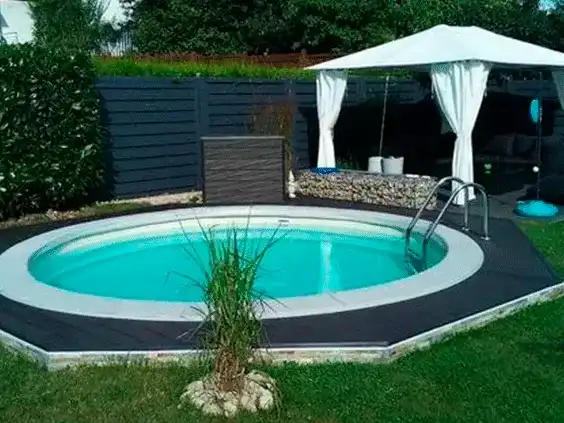 Piscina Redonda: Dicas, Vantagens +40 Fotos para Inspirar 90 Paisagismo piscina com gazebo