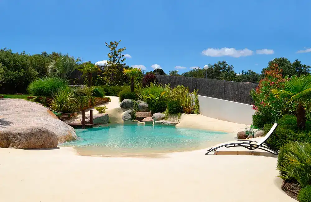 Piscina de areia compactada