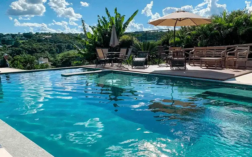 pedras naturais para piscina