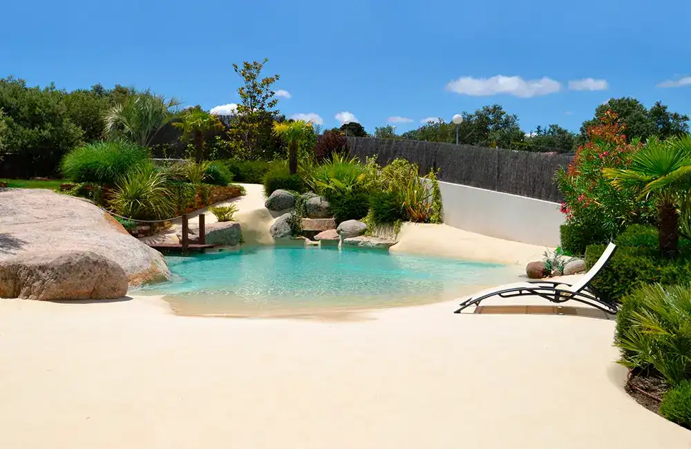 piscina de areia branca 