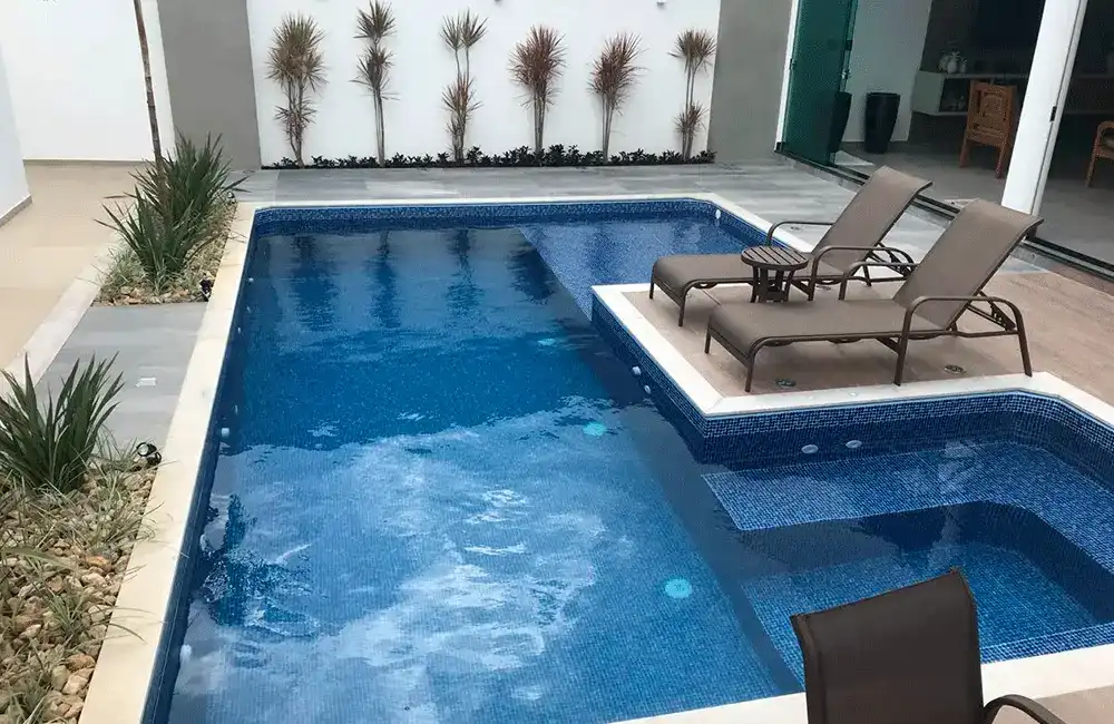piscina em espaço pequeno