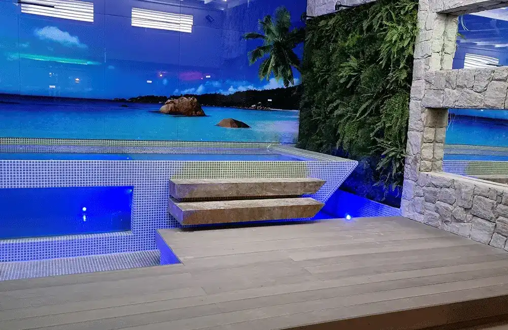 manutenção piscina de hidro com iluminação e aquecida