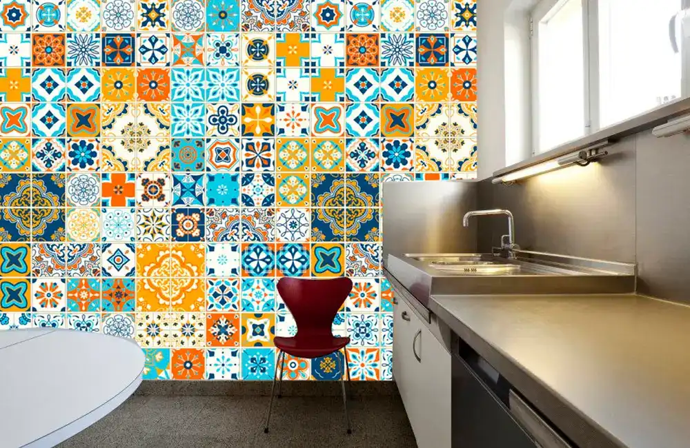 azuejos coloridos na decoração da parede para area de lazer 