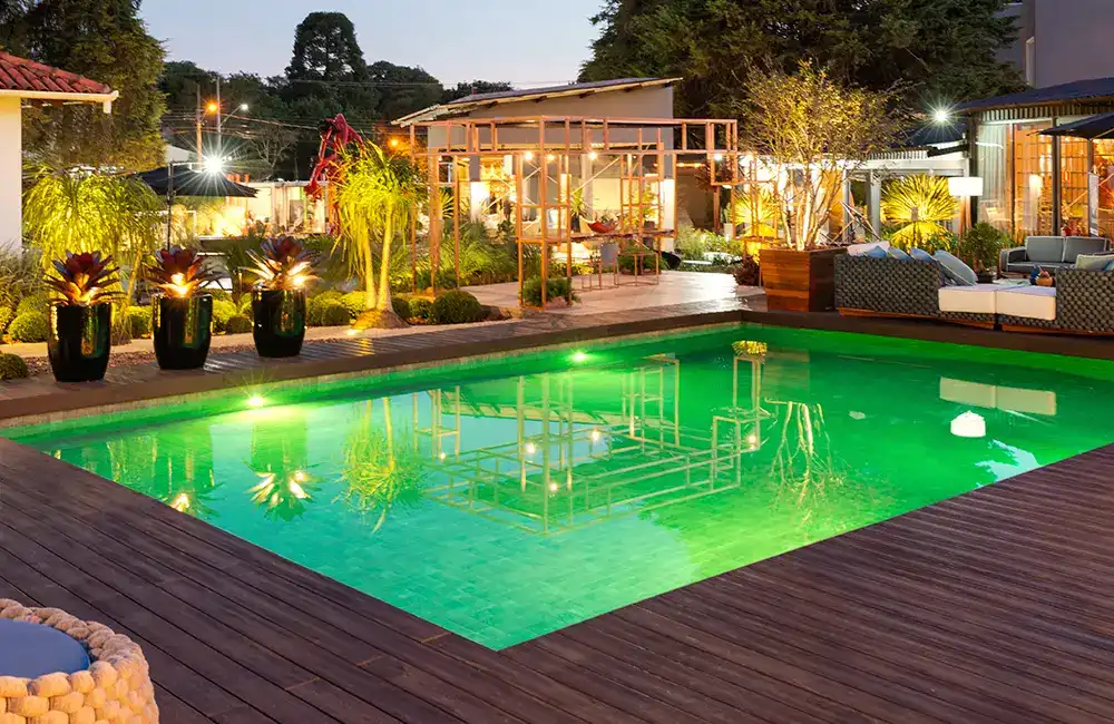 iluminação noturna para area de lazer pequena