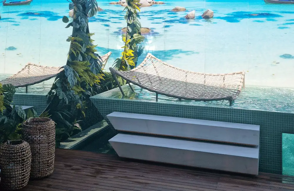 Piscina de Concreto: Como Fazer? Projetos e Modelos +39 Fotos 93 cimento aparente na escada da piscina elevada