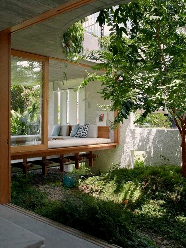 área de piscina jardim