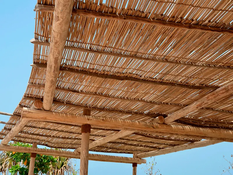 Forro de palha no pergolado