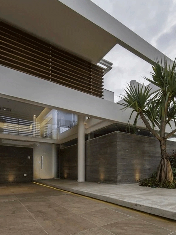 entrada com ardosia fachada