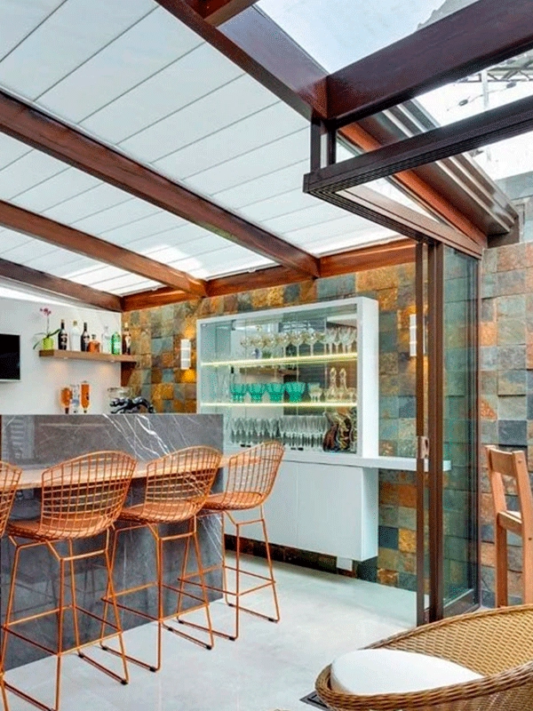 pergolado com arosia ferrugem