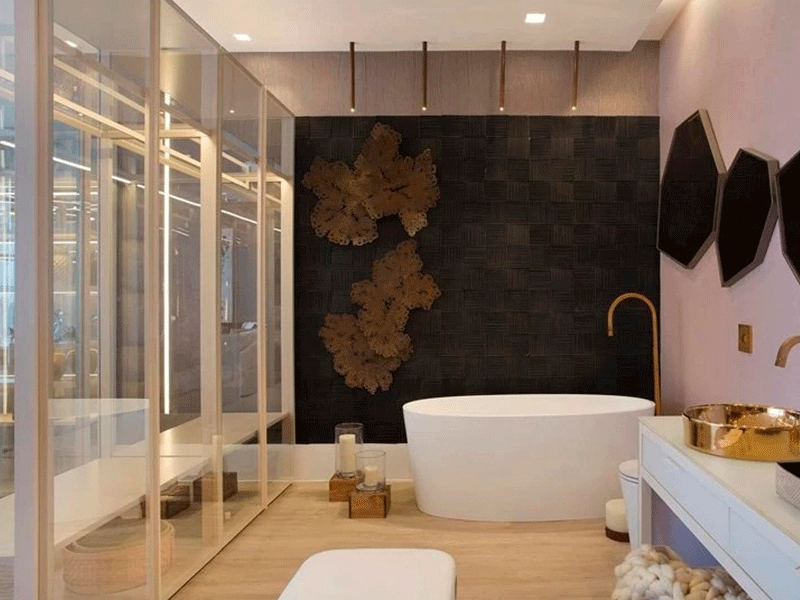 banheiro com banheira com esse revestimento incrível