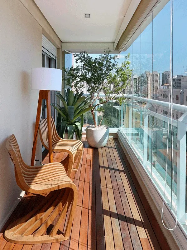 varanda com deck no apartamento