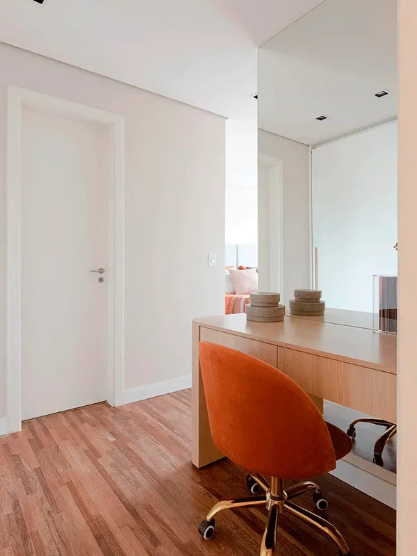 conforto com pisos que imitam madeira barato