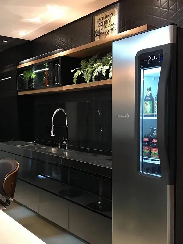 bancada de porcelanato preto