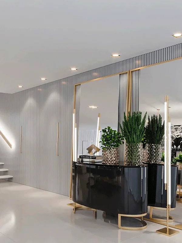 projetos estilosos com porcelanato e painel ripado na parede