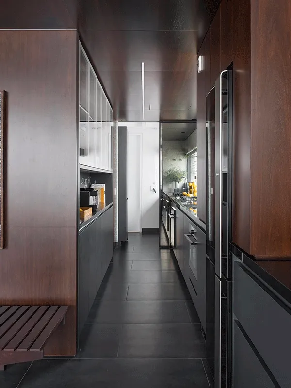 ambiente luxuoso com porcelanato