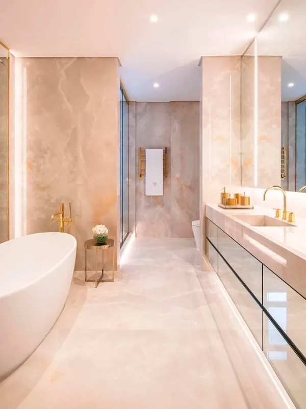 porcelanato bege para banheiro com banheira