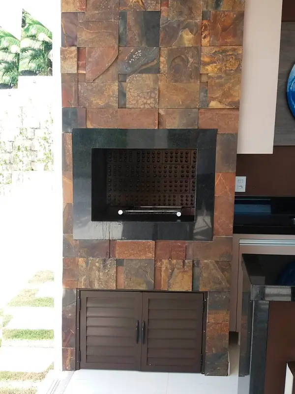 churrasqueira com pedra ferro