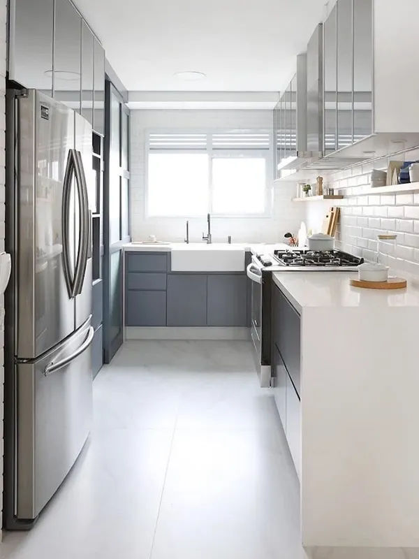 Porcelanato Cinza: Projetos com Elegância Contemporânea +60 Fotos para Inspirar 159 modernidade que o revestimento cinza trás em ambiente s pequenos