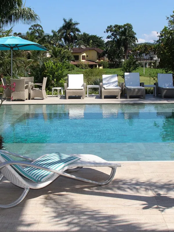 estilo de revestimento com pouca manutenção para áreas externas