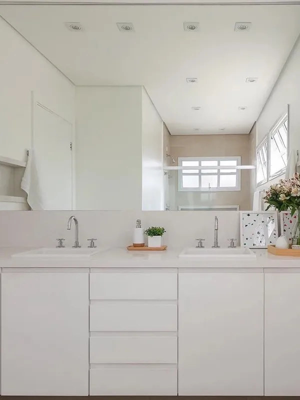 designer basico do porcelanato aplicado no banheiro