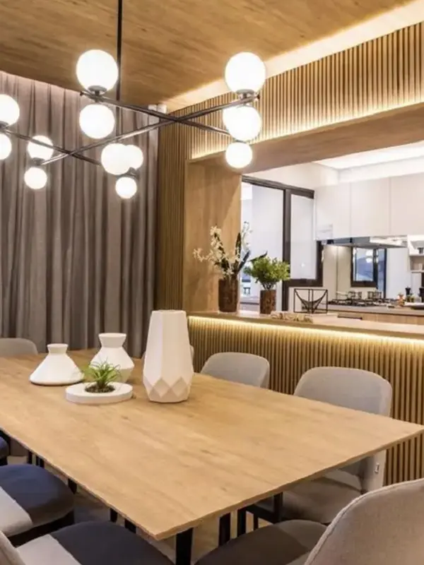 Porcelanato Ripado: O Segredo dos Espaços Elegantes! Preços, Dicas e Vantagens +23 Fotos 60 decoração clean com mesa de madeira em destaque