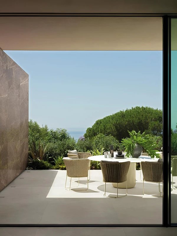 Texturas do porcelanato marrom para áreas externas