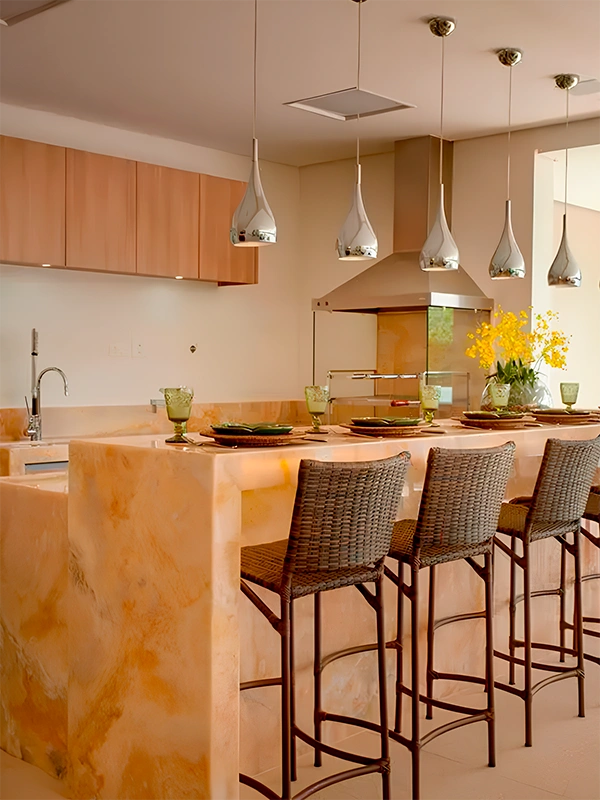 bancada com porcelanato natural