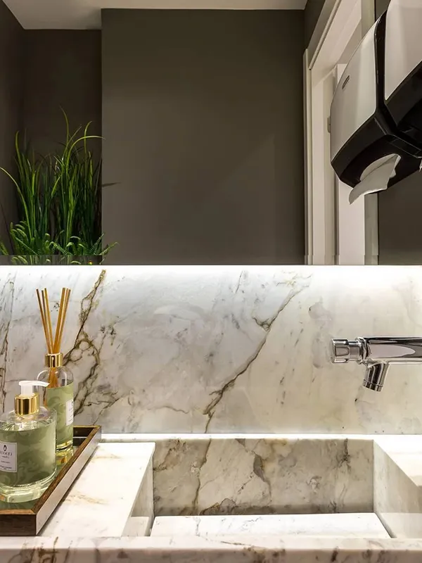 marmore com iluminação