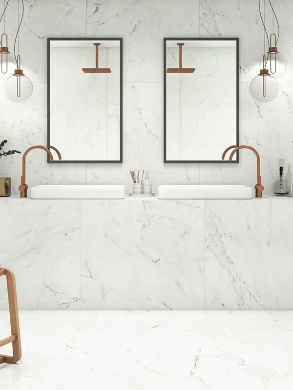 banheiro feminino com marmore branco