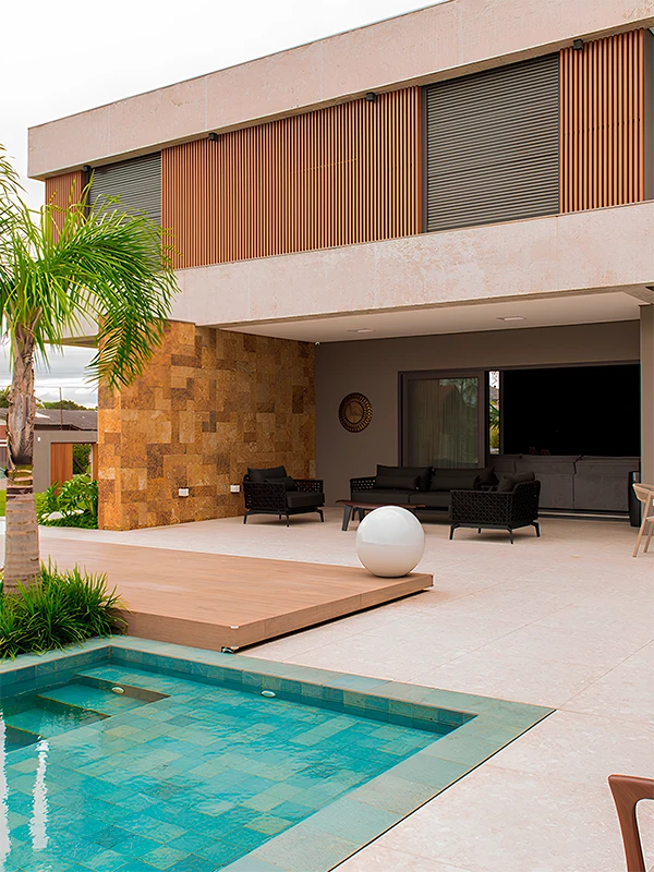 Porcelanato antiderrapante branco