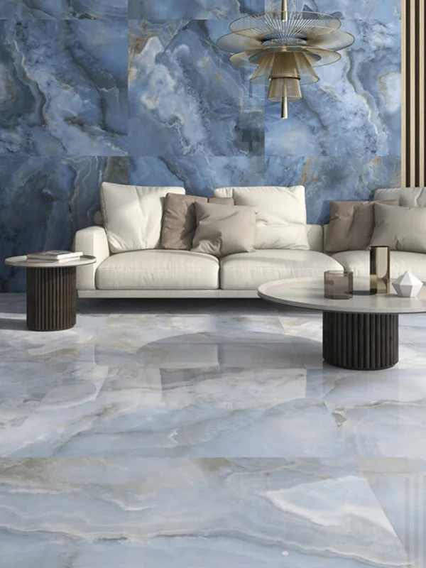 ambiente com revestimento azul aplicado na parede da sala de estar