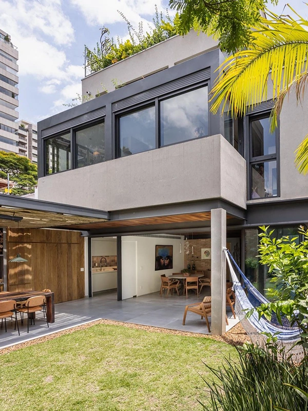 aplicado em áreas externa, deixando o ambiente moderno