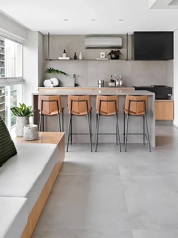 Piso acetinado aplicado na varanda