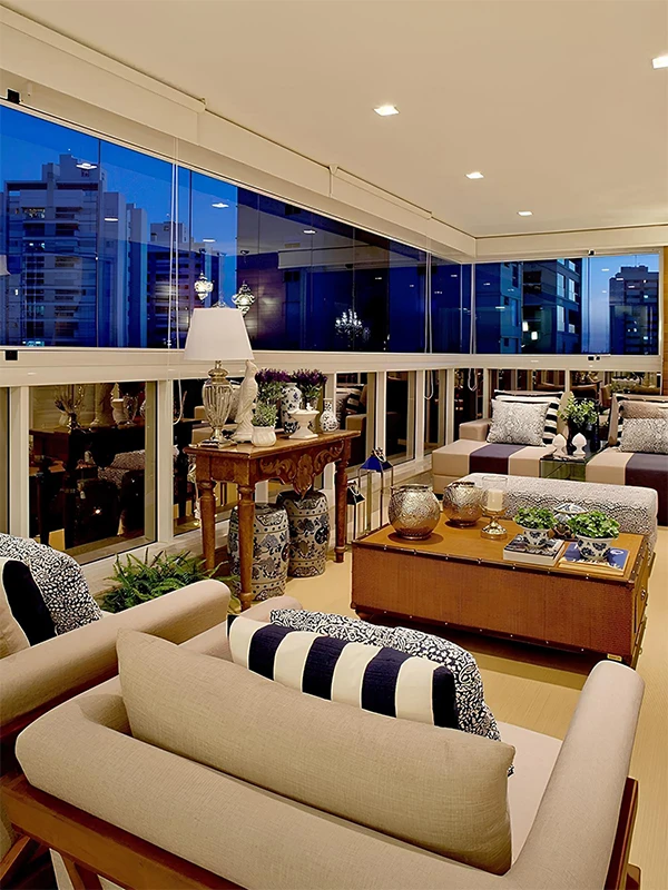 apartamento de luxo com varanda grande