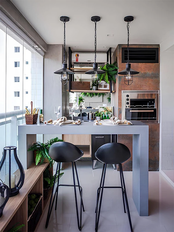 varanda com churrasqueira fica perfeita com revestimento de porcelanato