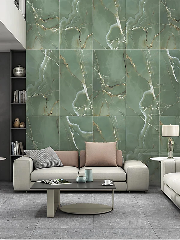 Porcelanato Verde: Revestimento que tem Vida, Natureza e Frescor! Dicas e Projetos +31 Fotos 105 sala de estar com sofa cinza destancado o porcelanato da parede verde