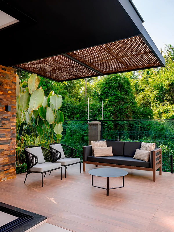 vamos explicar tudo sobre as vantagens e desvantagens do porcelanato natural